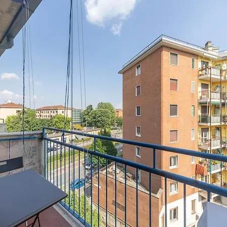 Picci Mecenate Comfort Renovated, Near Metro Linate Airport Milano