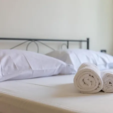 Picci Mecenate Comfort Renovated, Near Metro Linate Airport * Milano