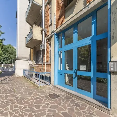 Picci Mecenate Comfort Renovated, Near Metro Linate Airport Lejlighed